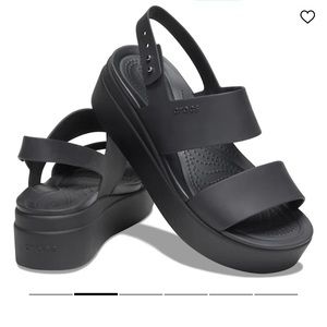 Crocs Brooklyn Low Wedge - Size 8
